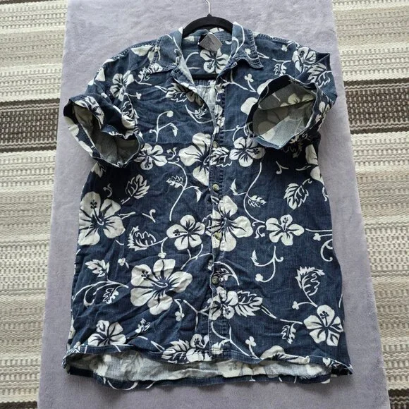 RIPZONE Blue with white flower pattern cotton button down short sleeve - Picture 3 of 8